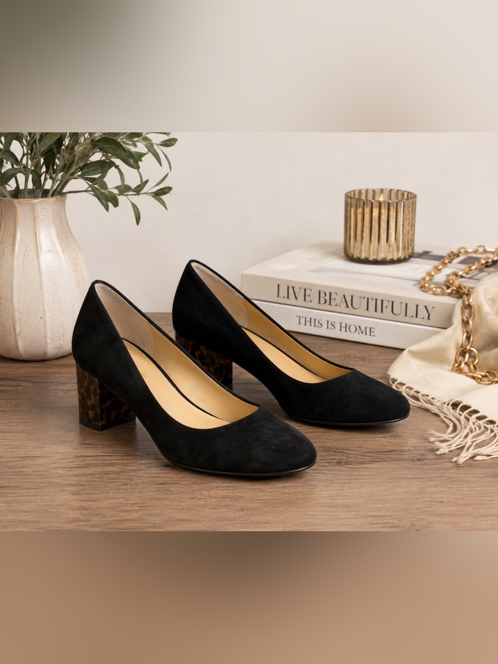 Ann Taylor Black Suede Block Heel Pumps with Tortoise Heel Accent Women’s Size 6